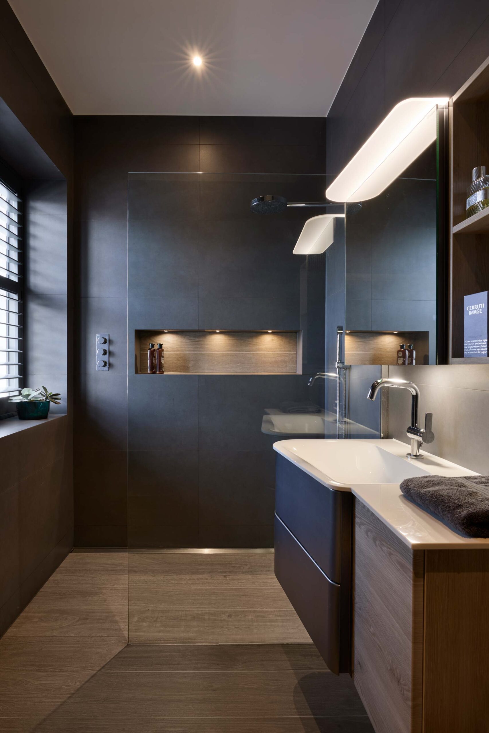 dark masculine bathroom | Sapphire Spaces